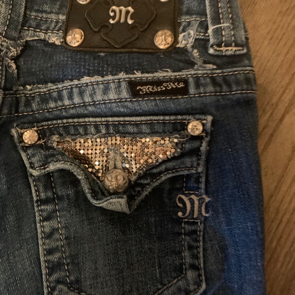 Miss Me bootcut dark distressed jeans. Preowned . Retail 130 - Picture 2 of 6